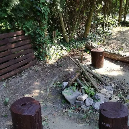Part-lak Faház Apartman *